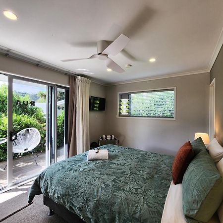 Отель Hahei Getaway Rua Экстерьер фото