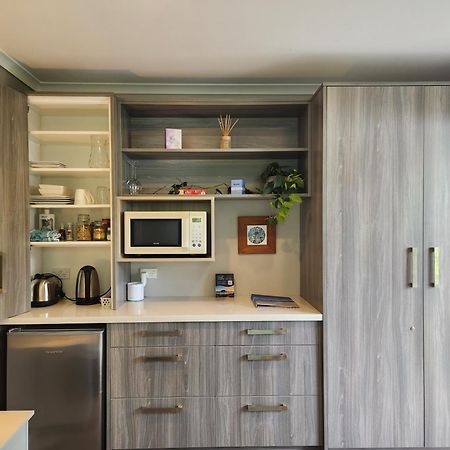 Отель Hahei Getaway Rua Экстерьер фото